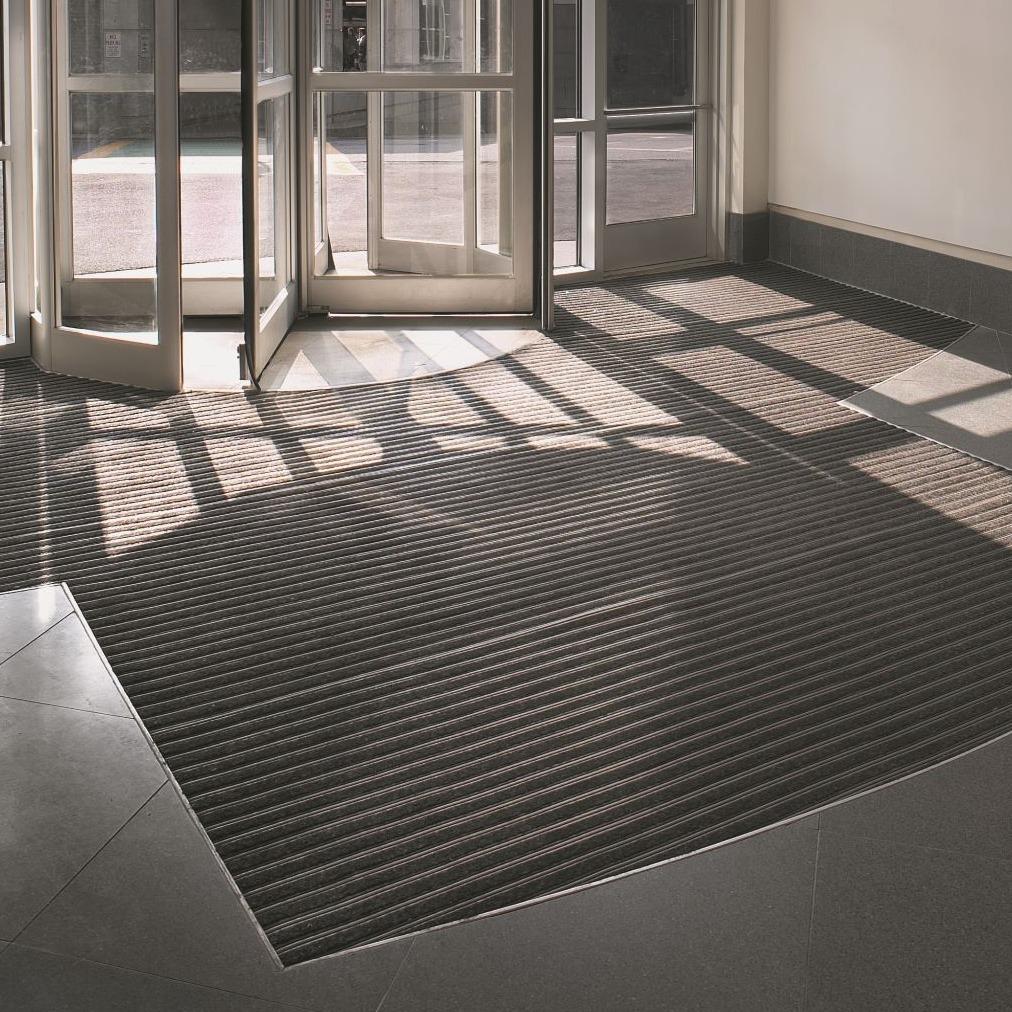 Black w/Charcoal Insert